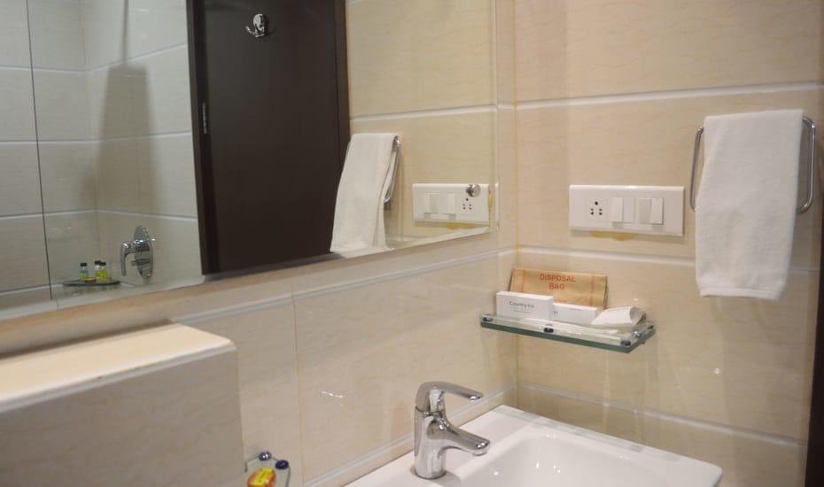 Country Inn Amritsar Ngoại thất bức ảnh